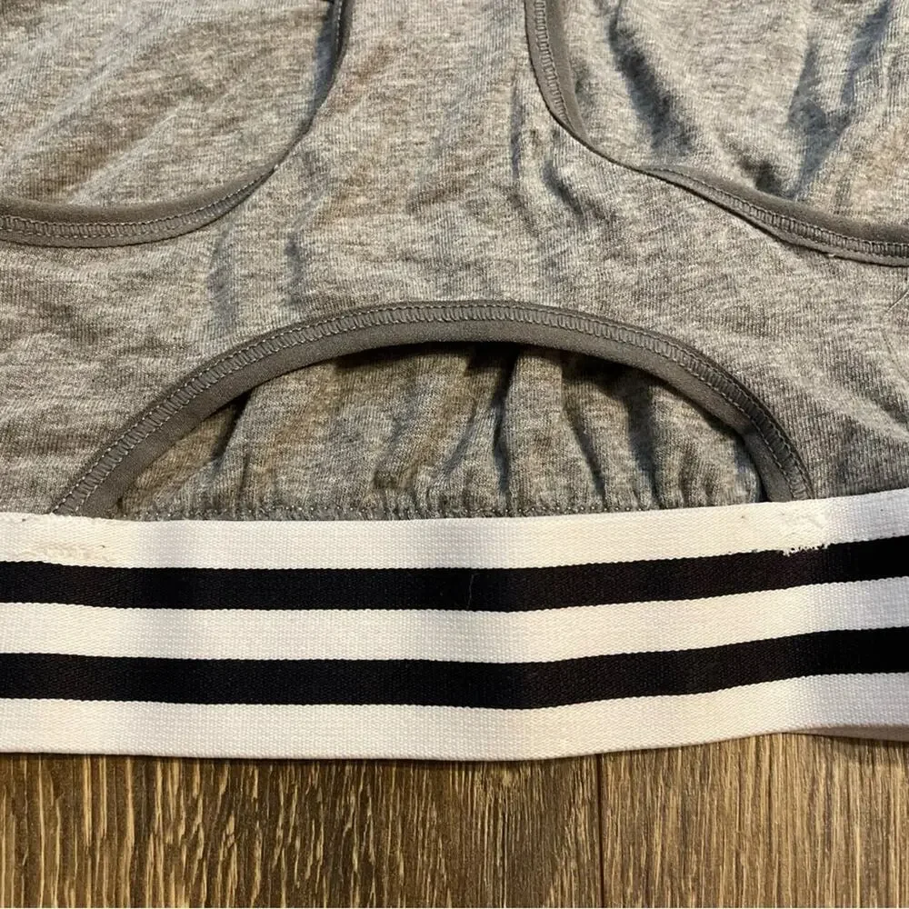 XHILARATION Heather Gray Sporty Bralette Size M